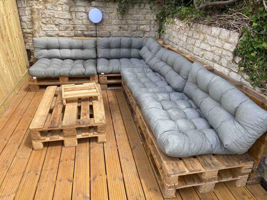 בורנמות' Luxury Central Bmth House With Hot Tub. Stunning! מראה חיצוני תמונה